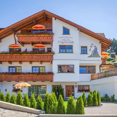 Haus Zur Vogelweide App 1 Apartment Добиако Екстериор снимка