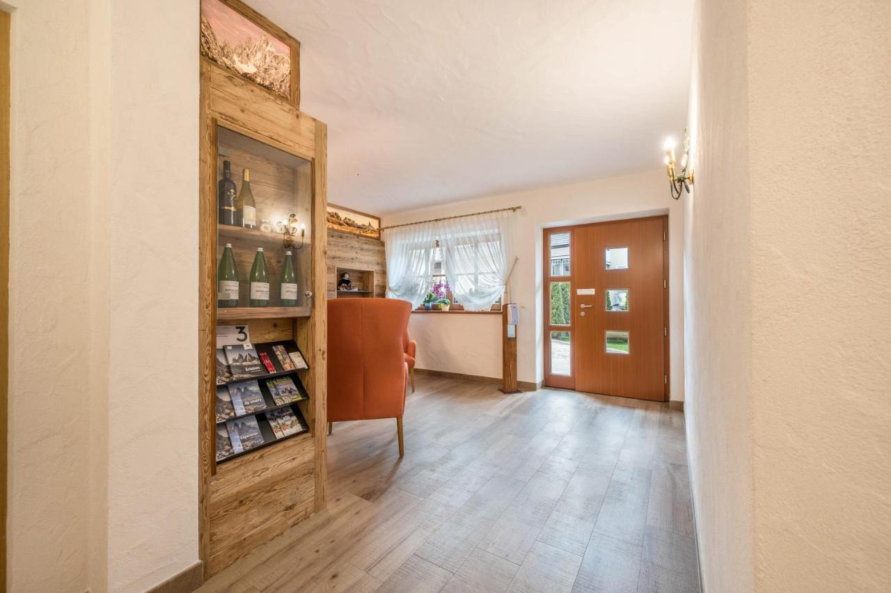 Haus Zur Vogelweide App 1 Apartment Добиако Екстериор снимка