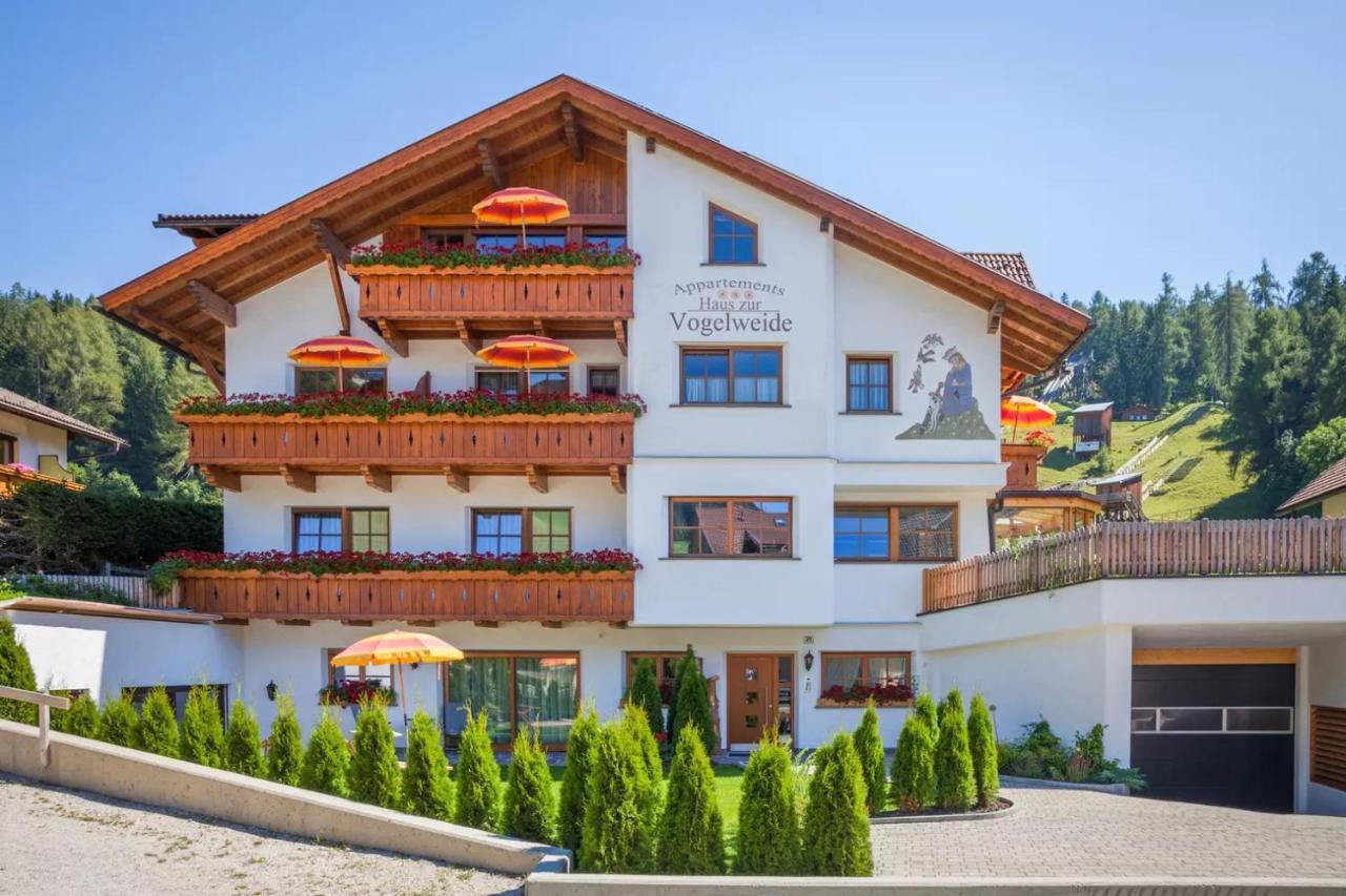 Haus Zur Vogelweide App 1 Apartment Добиако Екстериор снимка